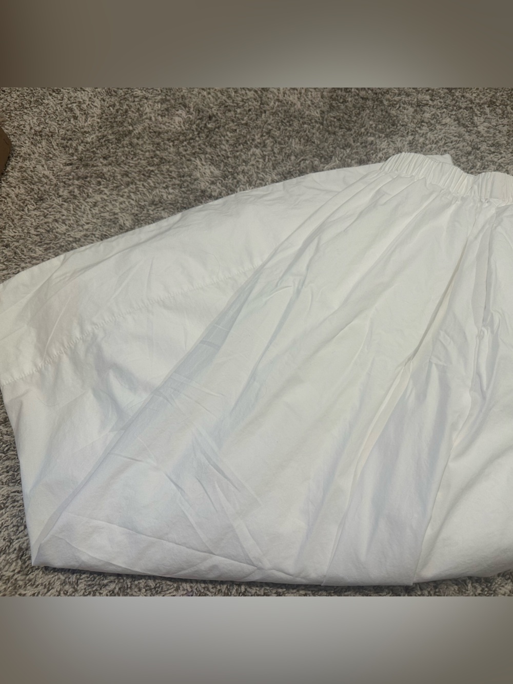 Quince 100% Organic Cotton White Poplin Maxi Skirt with Elastic Waist - Picture 5 of 6